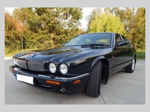 Jaguar XJ8 Sedan / Limuzína 0,0 209 kw