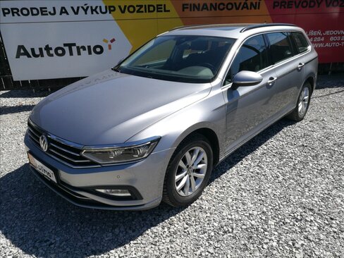Volkswagen Passat Kombi 2,0 l 110 kw