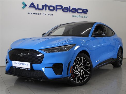 Ford Mustang Mach-E SUV / Terénní 0,0 358 kw