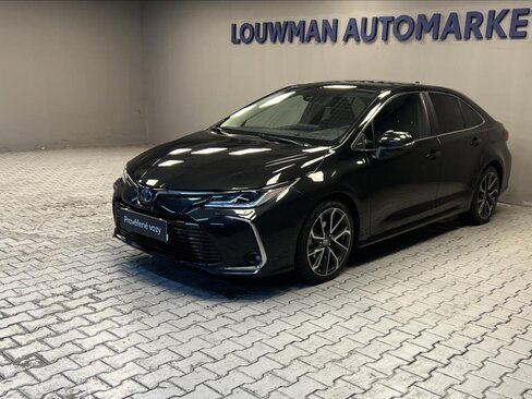 Toyota Corolla Sedan / Limuzína 1,8 l 72 kw