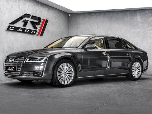 Audi A8 Sedan / Limuzína 6,3 l 368 kw