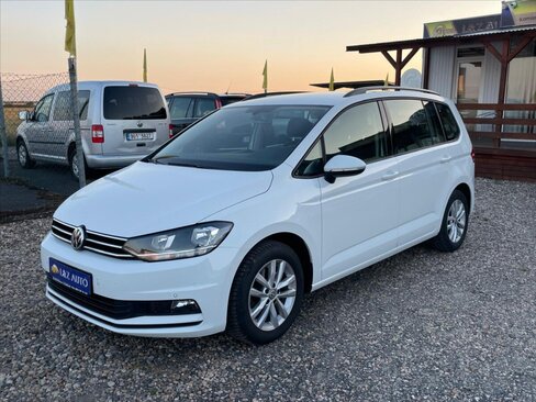 Volkswagen Touran MPV 1,2 l 81 kw