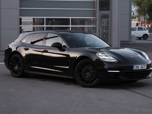 Porsche Panamera Sedan / Limuzína 0,0 0