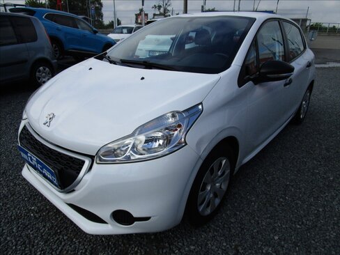 Peugeot 208 Hatchback 999,0 50 kw