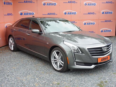 Cadillac CT6 Sedan / Limuzína 3,6 l 250 kw