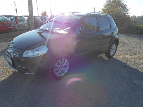 Fiat Sedici Hatchback 2,0 l 99 kw