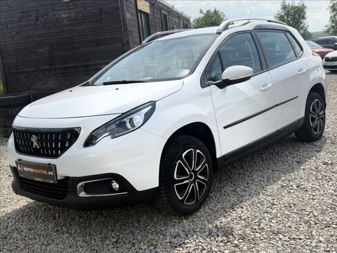 Peugeot 2008 SUV / Terénní 1,2 l 61 kw