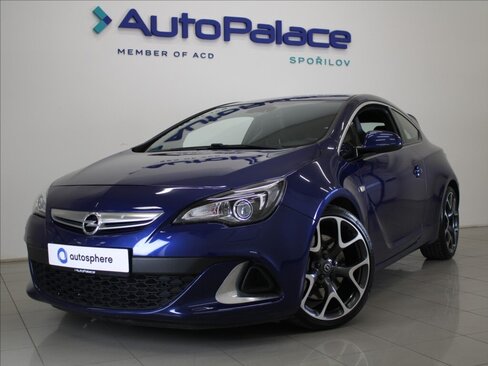Opel Astra Hatchback 2,0 l 206 kw