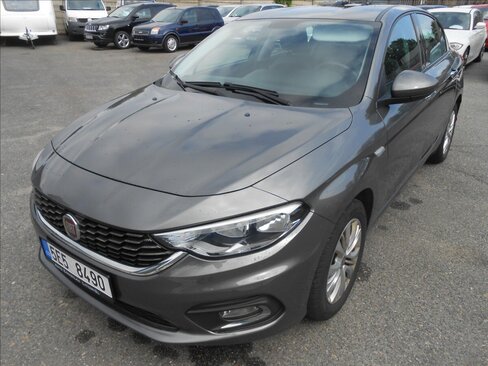 Fiat Tipo Sedan / Limuzína 1,4 l 70 kw