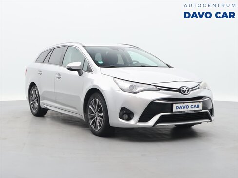 Toyota Avensis Kombi 2,0 l 105 kw