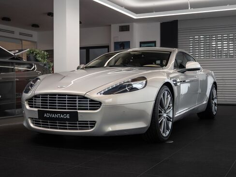 Aston Martin Rapide Hatchback 5,9 l 350 kw
