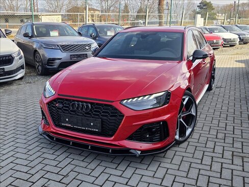Audi RS 4 Kombi 2,9 l 331 kw