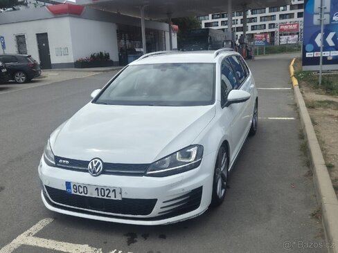 Volkswagen Golf Kombi 0,0 135 kw