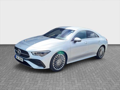 Mercedes-Benz CLA Sedan / Limuzína 2,0 l 110 kw