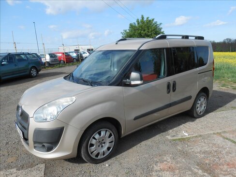 Fiat Dobló Kombi 1,6 l 77 kw