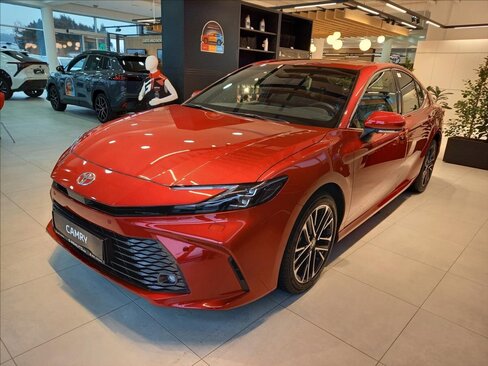 Toyota Camry Sedan / Limuzína 2,5 l 169 kw