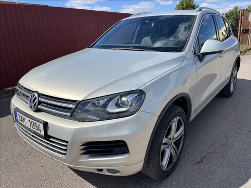 Volkswagen Touareg SUV / Terénní 3,0 l 180 kw
