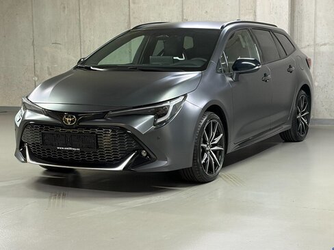 Toyota Corolla Kombi 2,0 l 144 kw