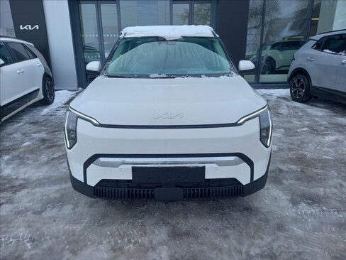 KIA EV3 SUV / Terénní 0,0 150 kw
