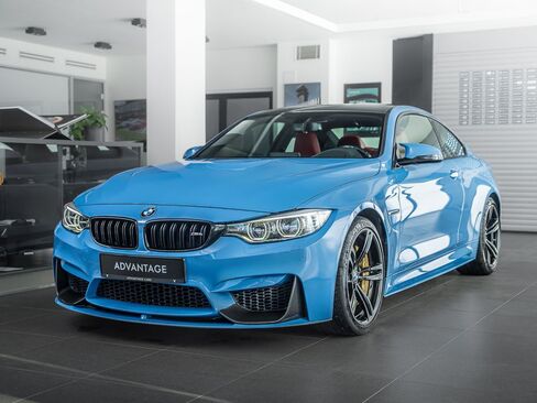 BMW M4 Kupé 3,0 l 317 kw