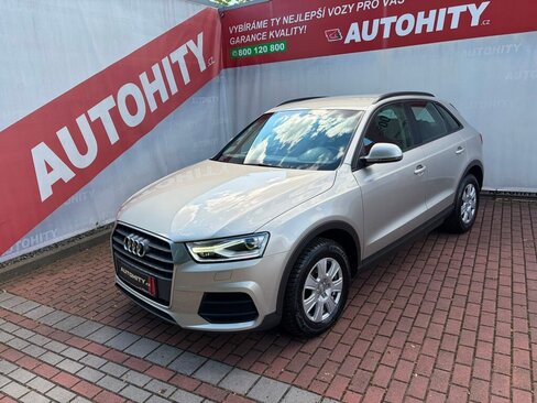 Audi Q3 SUV / Terénní 1,4 l 110 kw