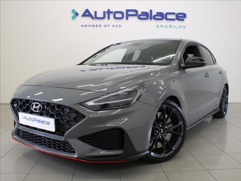 Hyundai i30 Hatchback 2,0 l 206 kw