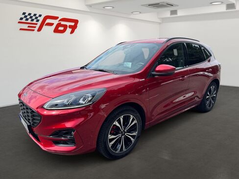 Ford Kuga SUV / Terénní 2,5 l 165 kw