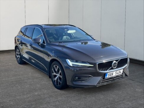 Volvo V60 Kombi 2,0 l 120 kw
