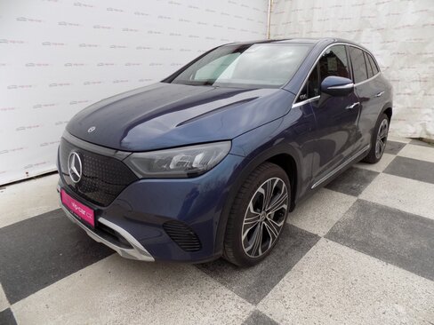 Mercedes-Benz EQE SUV / Terénní 0,0 215 kw