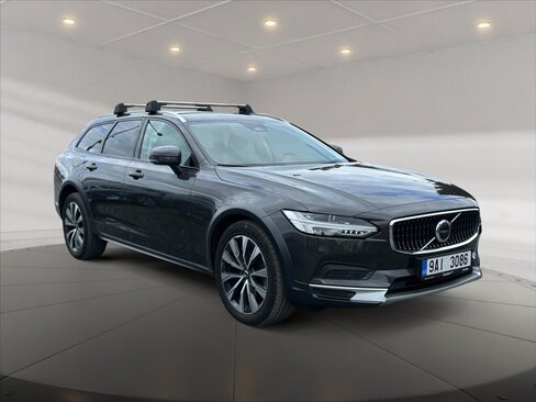 Volvo V90 Kombi 2,0 l 145 kw