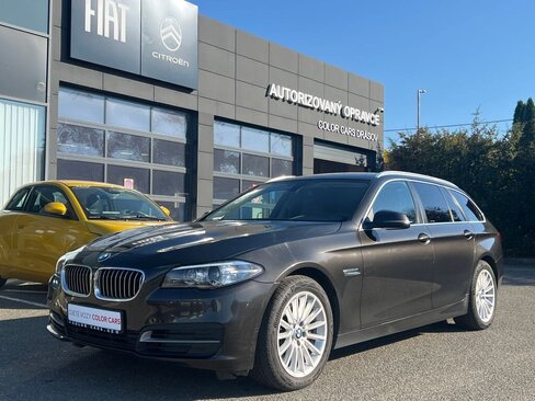 BMW Řada 5 Kombi 3,0 l 190 kw