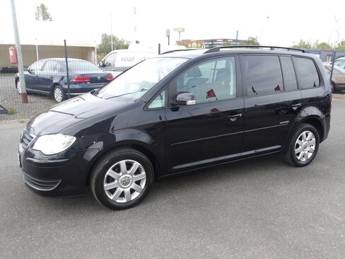 Volkswagen Touran Kombi 1,6 l 75 kw
