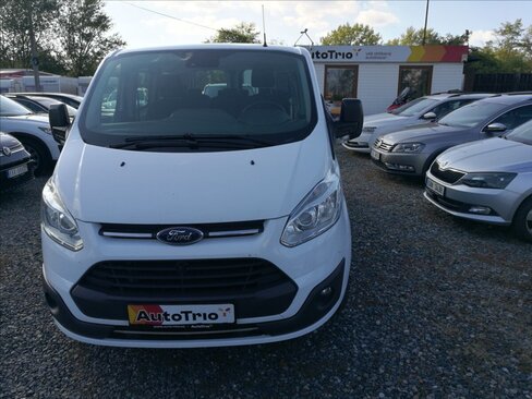 Ford Tourneo Custom Kombi 2,0 l 96 kw