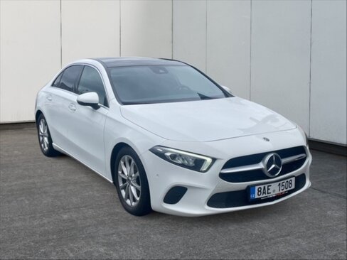 Mercedes-Benz Třídy A Sedan / Limuzína 1,3 l 100 kw
