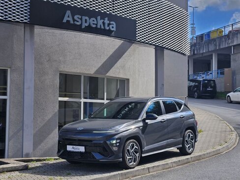 Hyundai Kona SUV / Terénní 1,6 l 101 kw