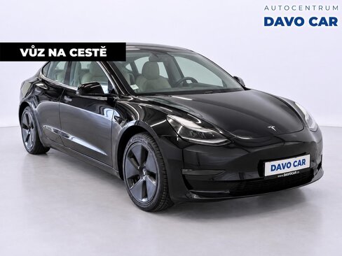 Tesla Model 3 Sedan / Limuzína 0,0 366 kw