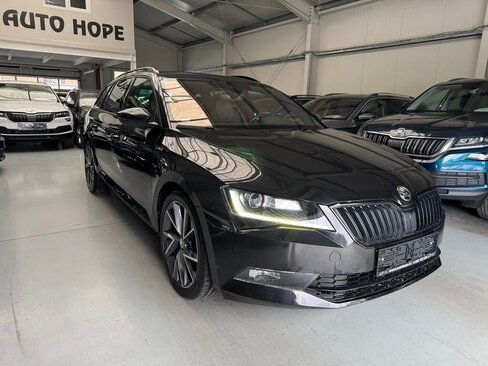 Škoda Superb Kombi 2,0 l 140 kw