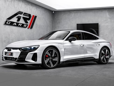 Audi e-tron GT Sedan / Limuzína 0,0 350 kw