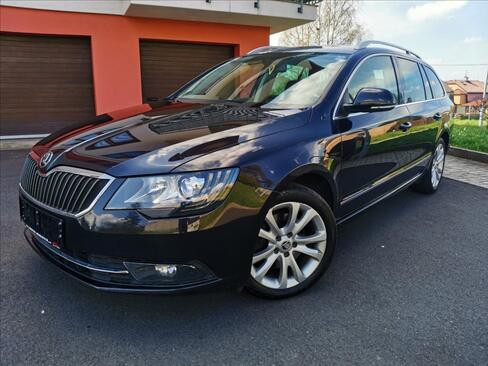 Škoda Superb Kombi 2,0 l 103 kw