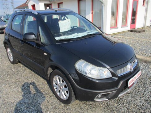 Fiat Sedici Hatchback 2,0 l 99 kw