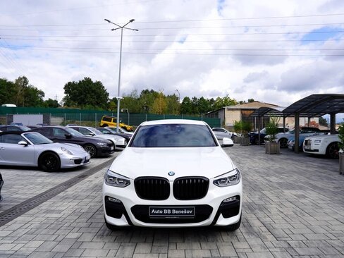 BMW X4 SUV / Terénní 2,0 l 140 kw