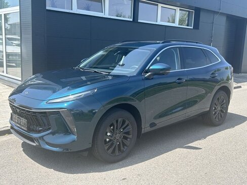 Dongfeng Ostatní SUV / Terénní 1,5 l 145 kw