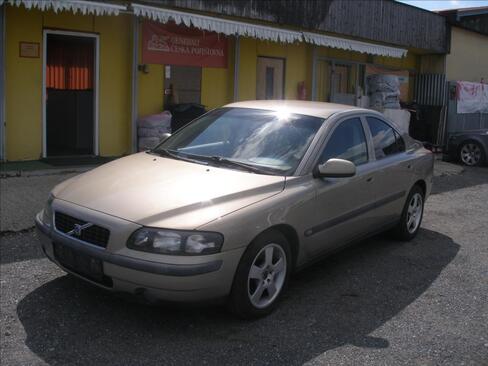 Volvo S60 Sedan / Limuzína 2,4 l 103 kw