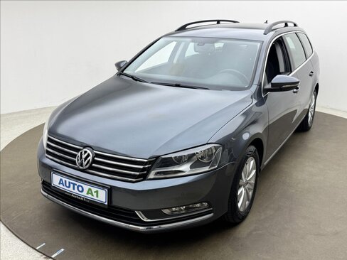 Volkswagen Passat Kombi 1,4 l 90 kw