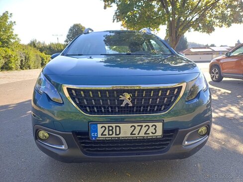 Peugeot 2008 Kombi 1,2 l 61 kw