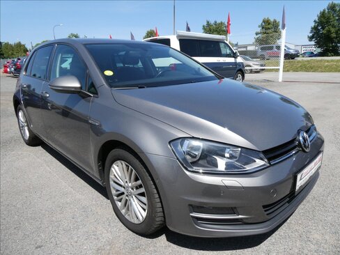 Volkswagen Golf Hatchback 1,2 l 63 kw