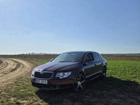 Škoda Superb Sedan / Limuzína 0,0 125 kw