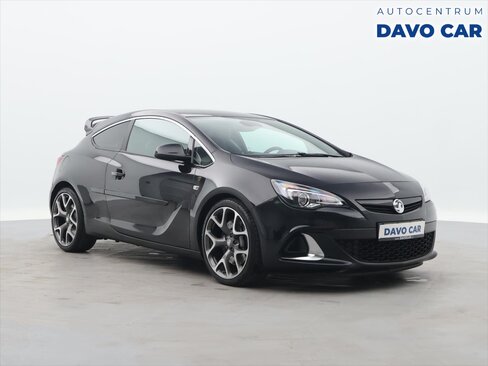 Opel Astra Hatchback 2,0 l 206 kw