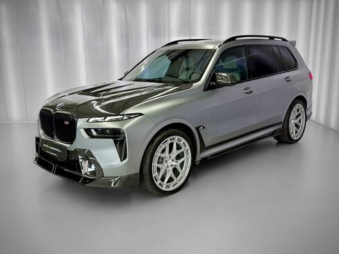 BMW X7 SUV / Terénní 4,4 l 390 kw