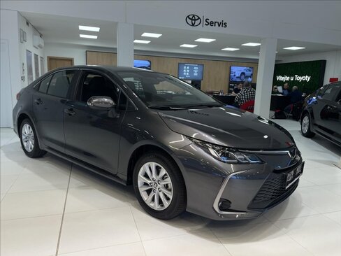 Toyota Corolla Sedan / Limuzína 1,8 l 103 kw